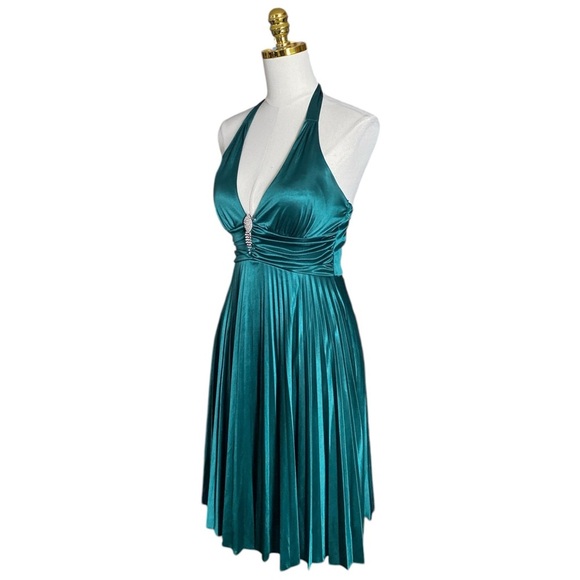 Green Y2K Homecoming Pleated Halter Fit-Flare Cocktail Mini Babydoll Dress Sz M - Picture 4 of 8